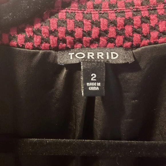 Torrid Maroon Red and Black Checkered Moto Knit Zipper Jacket in Size 2 - Picture 3 of 12